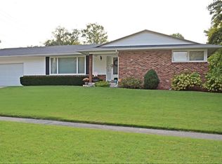 2401 S Bates Ave, Springfield, IL 62704