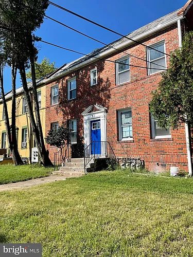 1838 C St SE #2 Photo 1 1838 C St SE #2 Photo 1