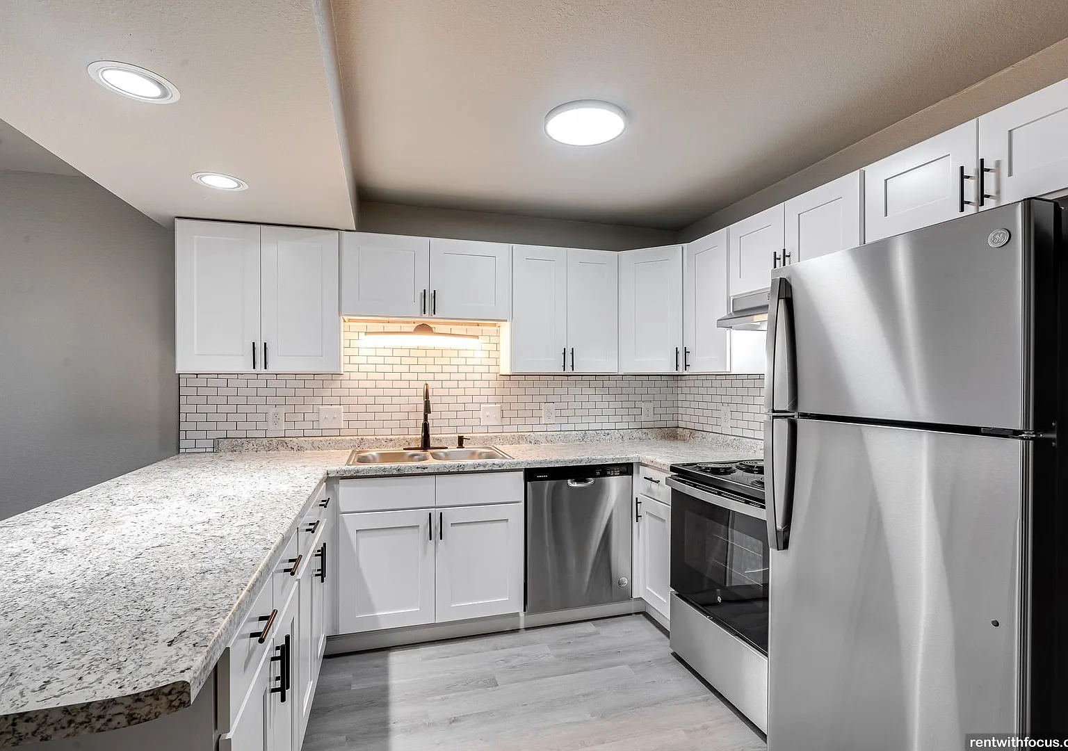 Nova Suites — Photo 1