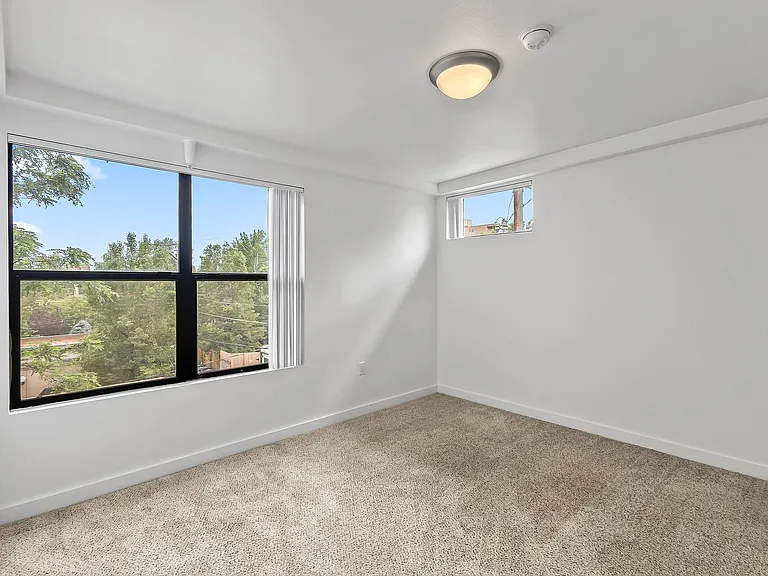 Emerson Lofts — Photo 30