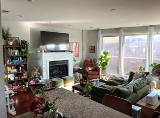 3509 N Elston Ave #2E, Chicago, IL 60618