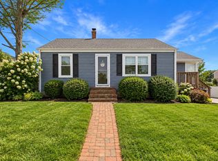 38 Little Neck Ave, Swansea, MA 02777