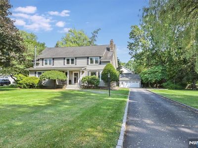 108 Park Ave, Midland Park, NJ, 07432