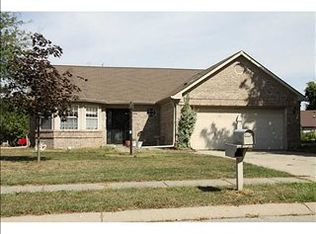 1142 Tiverton Dr, Mooresville, IN