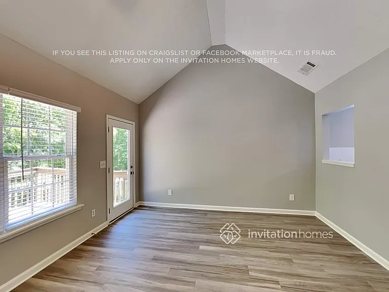 3940 Brushymill Ct — Photo 4