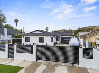 10263 Strathern St, Sun Valley, CA 91352