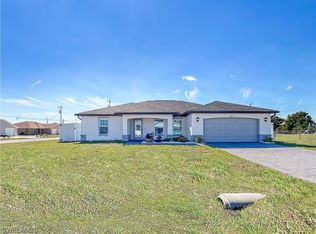 816 SW 29th St, Cape Coral, FL 33914