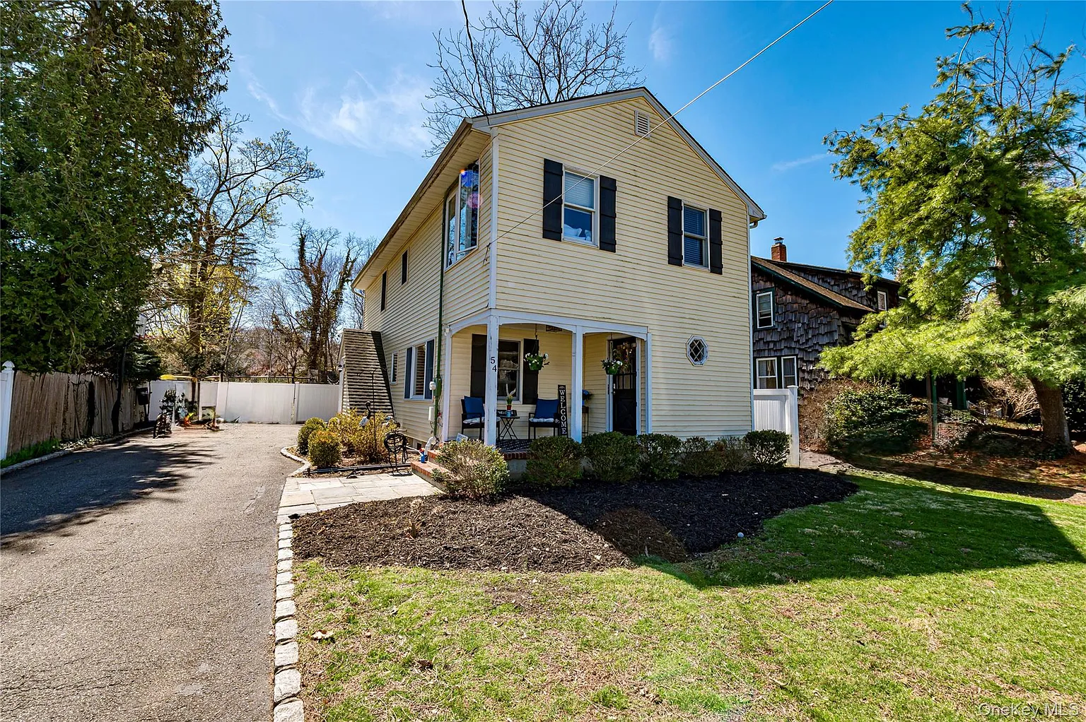 54 Westfield Drive photo 1