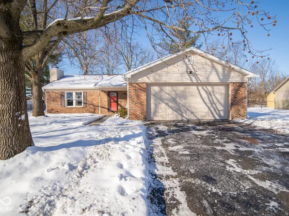 8910 Powderhorn Ln, Indianapolis, IN 46256
