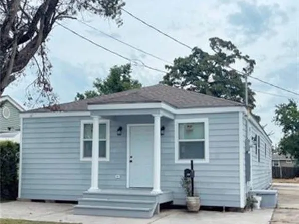 2310 Stafford St, Gretna, LA 70053