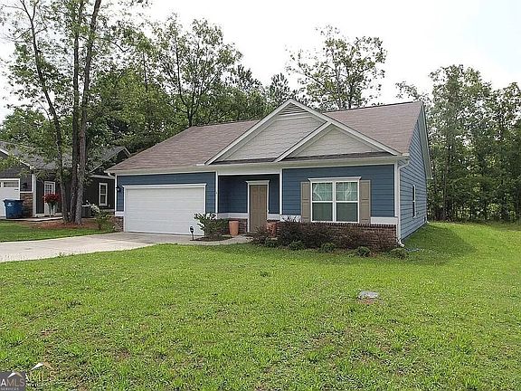 2nd image of 6 Gala Dr NE