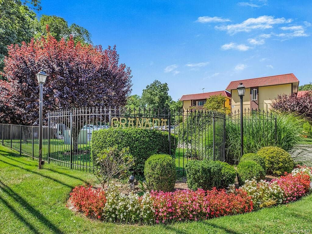 1 Granada Crescent UNIT 3, White Plains, NY 10603 Zillow