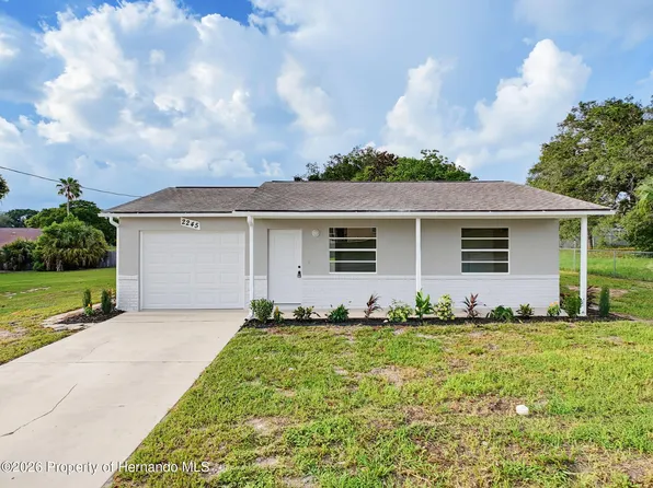 2245 Bishop Rd, Spring Hill, FL 34608
