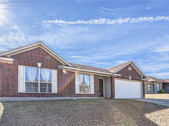 4th image of 5102 Glenoak Dr