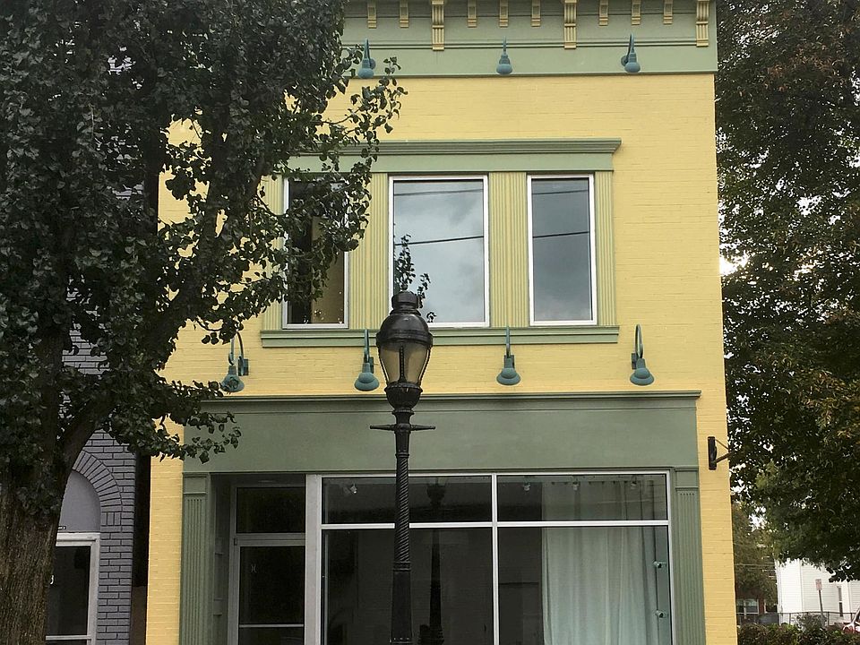1st image of 307 W Benson St