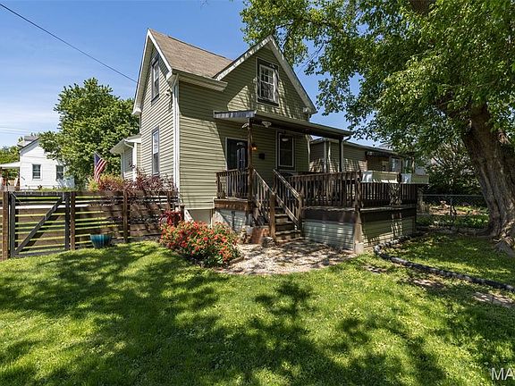 3rd image of 920 Wachtel Ave