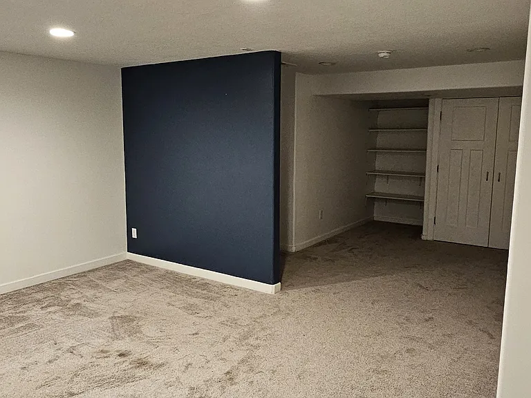 629 W Life Dr — Photo 16