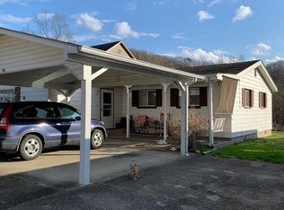 74 Elder Ln, Pikeville, KY 41501
