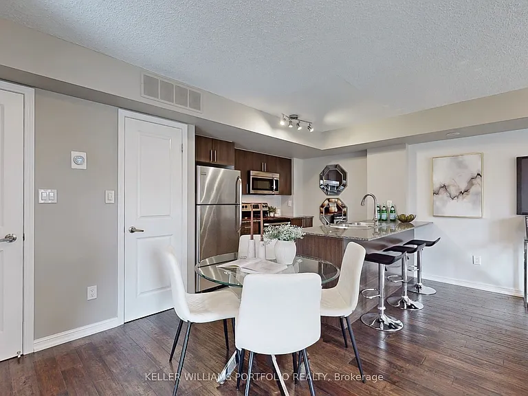 10 Foundry Ave #235 — Photo 9