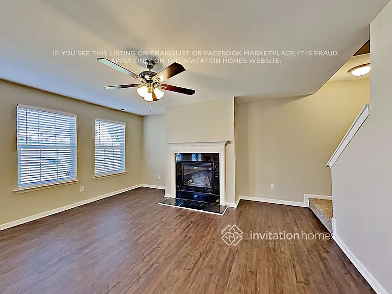 10441 Pickerel Ln — Photo 5