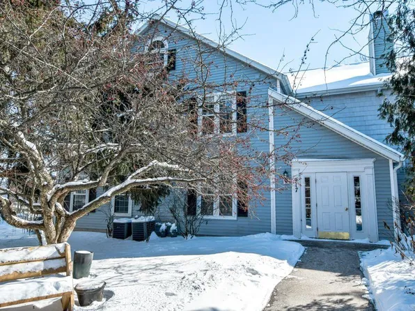 917 Harbor House Drive #6, Madison, WI 53719