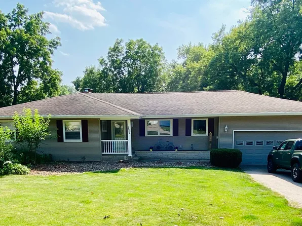 190 Preston Dr, Platteville, WI 53818