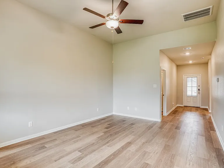 425 San Miguel Creek Dr — Photo 7