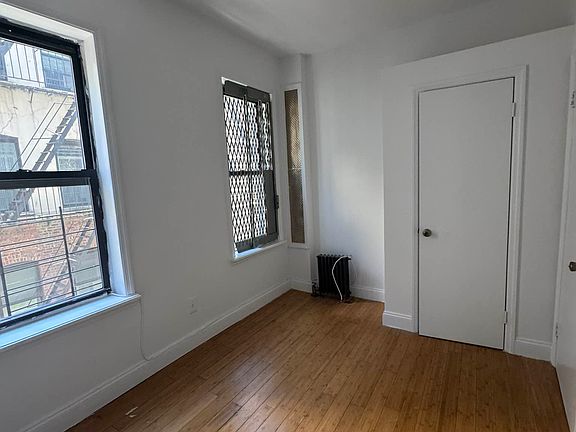 4th image of 28 Saint Nicholas Pl APT 2C