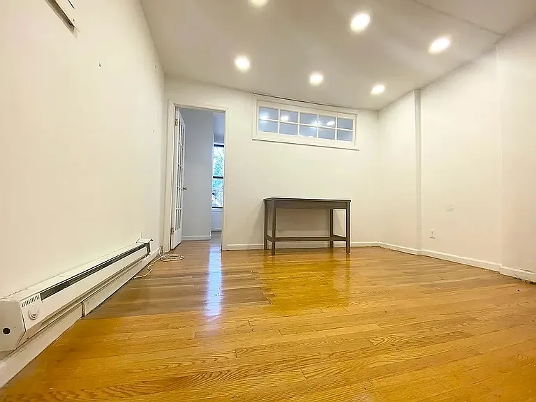 166 E 91st St #5D — Photo 1