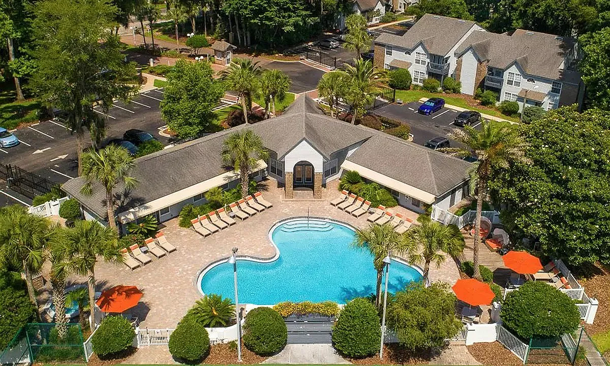 Photo 1 of 51 - Spyglass Apartments - Gainesville, FL Primary Photo - Spyglass Apartments