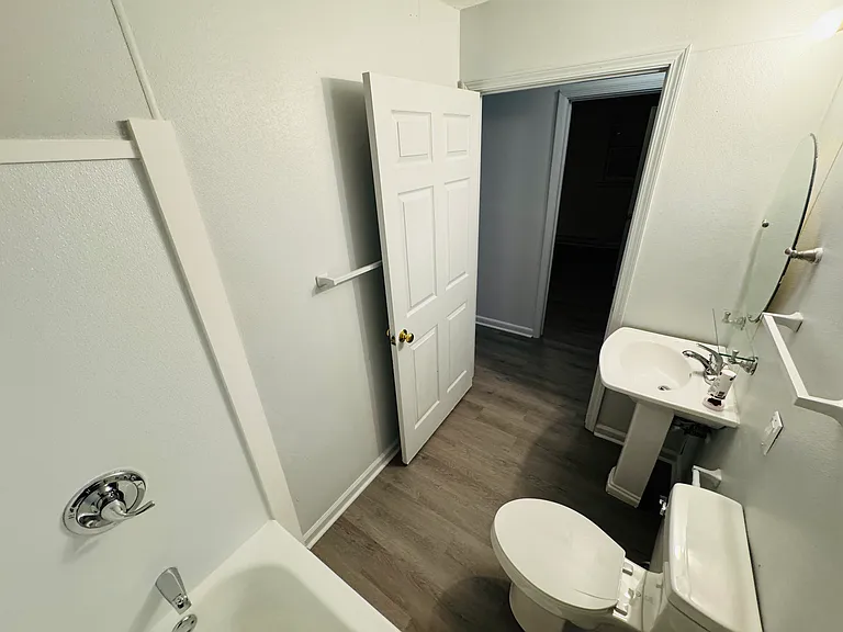 2512 Rockwood Dr — Photo 13