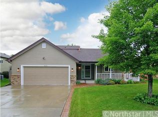 8502 Saratoga Ln, Eden Prairie, MN 55347