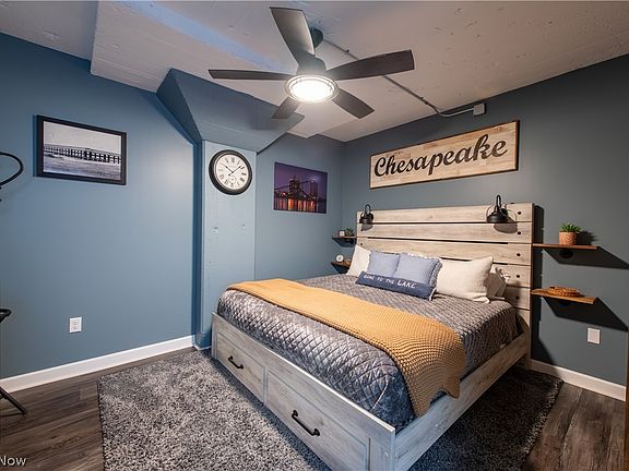 2nd image of 401 W Shoreline Dr Unit 101