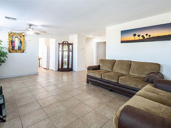 5th image of 9506 Golden Scots Ct