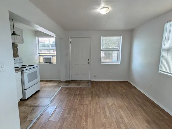 18 W 43rd St #18, Jacksonville, FL 32208