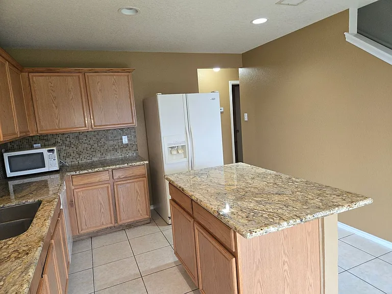 6515 Kestrel Ln — Photo 11