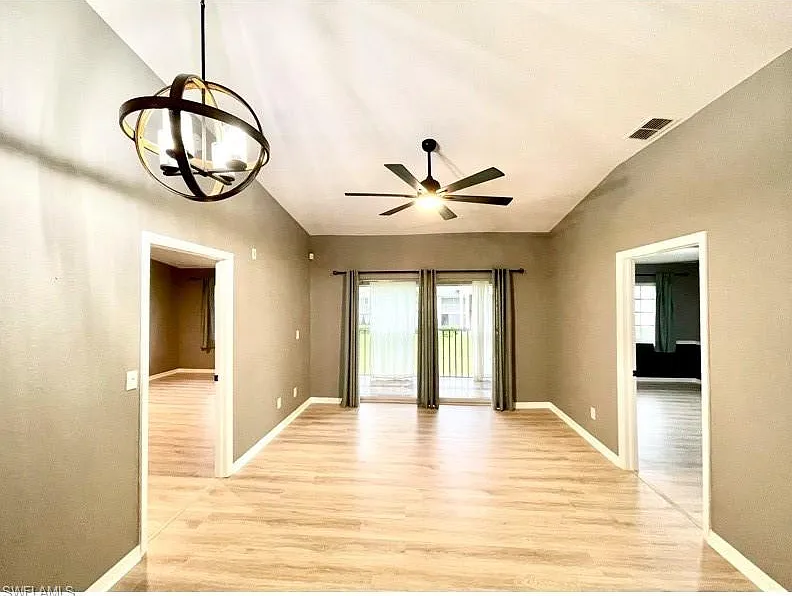 2 bed, 2.0 bath, 970 sqft, $1,850 — Photo 4