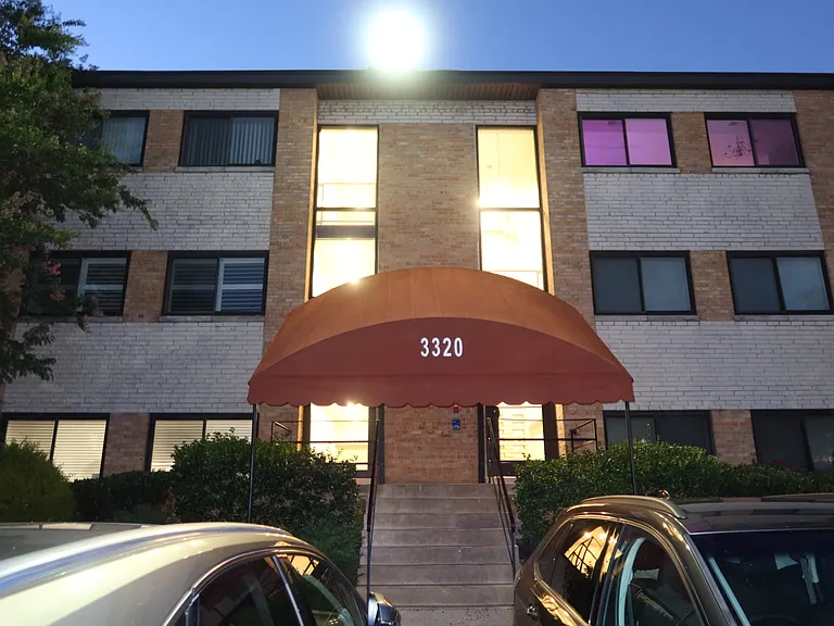 3320 S 28th St #202 — Photo 26