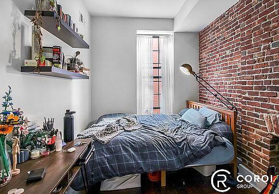 3rd image of 306 Tompkins Ave APT 3