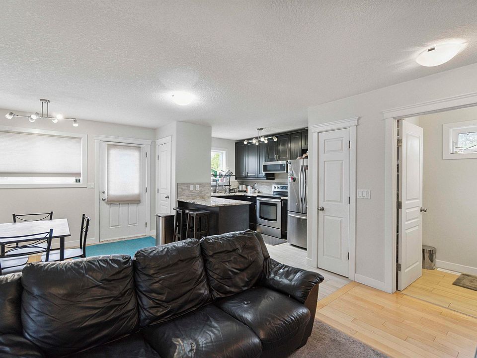 1st image of 11438 97th St NW