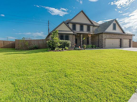 4th image of 9610 Keeneland Cir