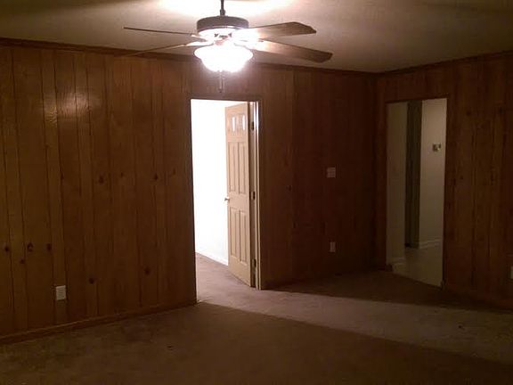 Living area_02232015