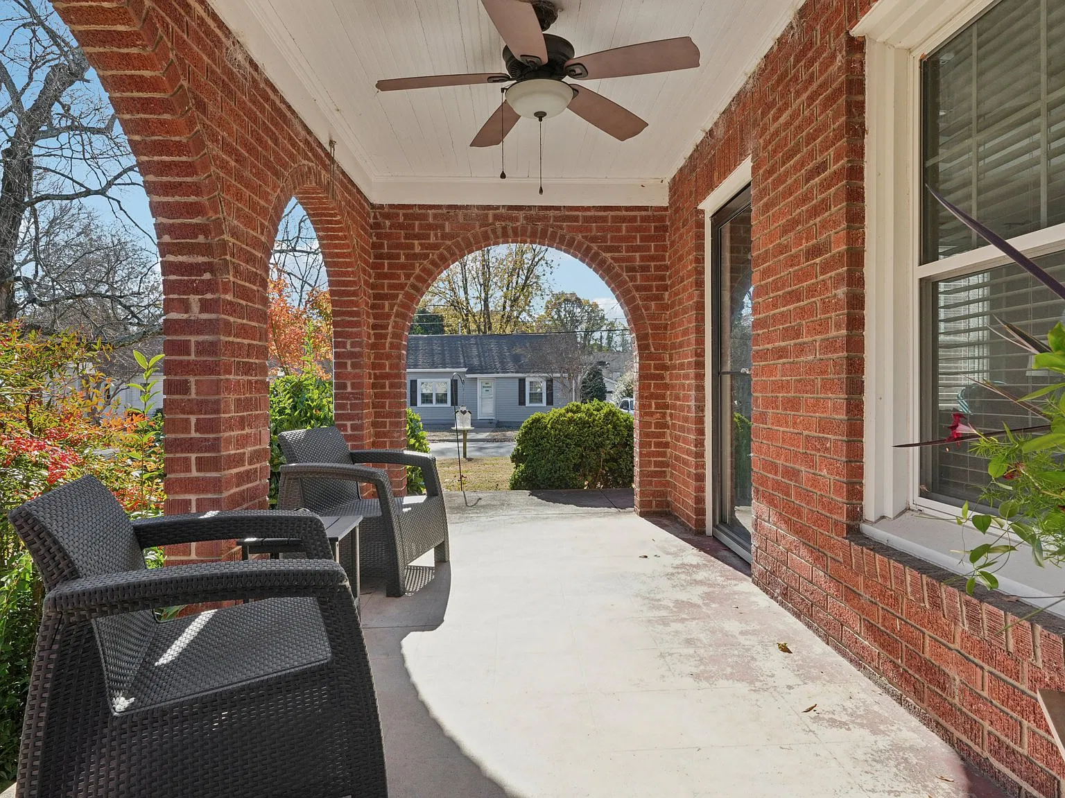 552 Hyde Park Drive Northeast - 1 — Photo 3