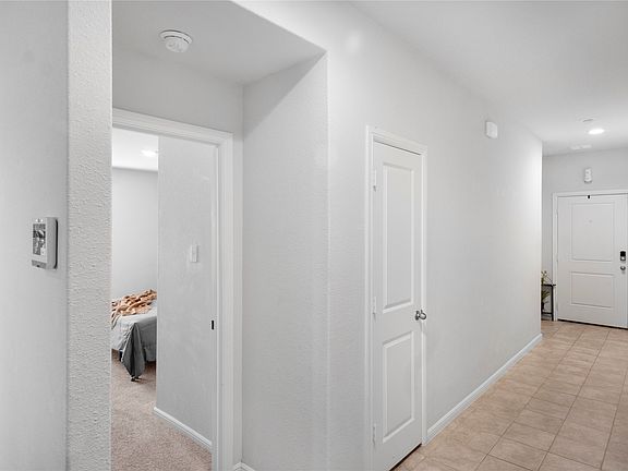 3rd image of 3800 Ridgeway Ln
