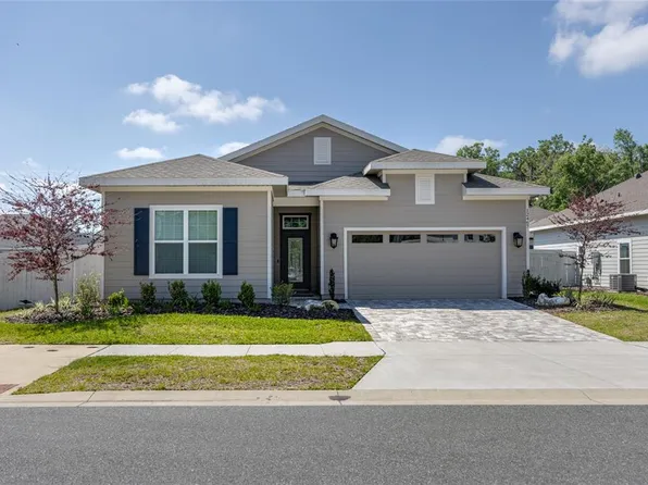 12467 SW 4th Pl, Newberry, FL 32669