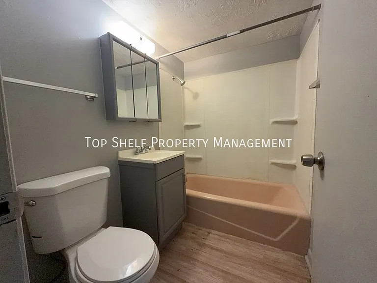 3119 Grand Ave #12 — Photo 6