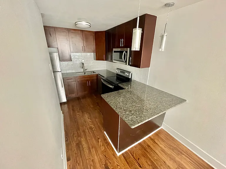 The Margate Residence — Photo 13