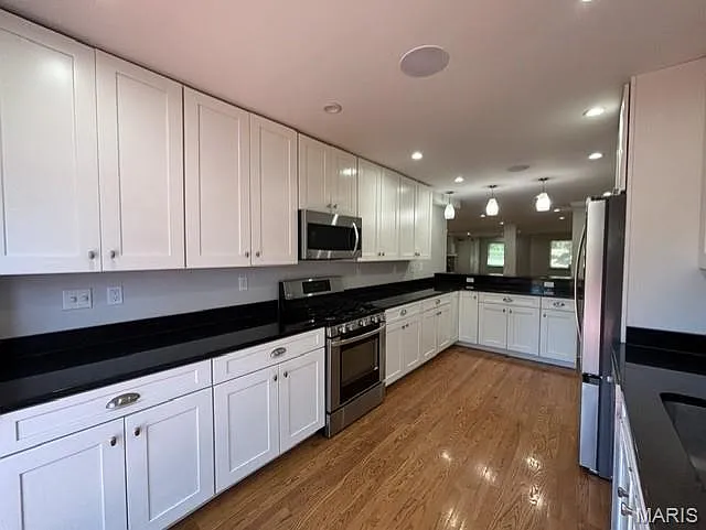 7541 Delmar Blvd — Photo 7