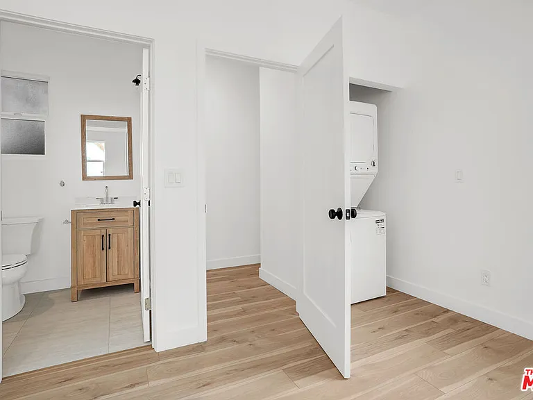 2923 Marsh St #2 — Photo 23