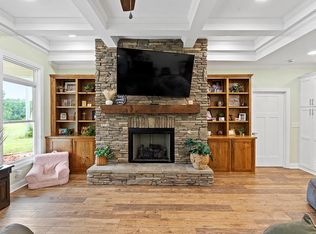 889 Murdock Rd, Due West, SC 29639